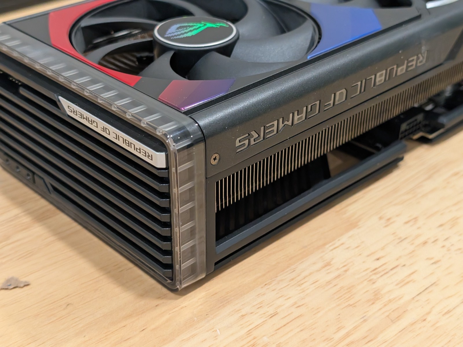 BH นำเสนอ ASUS ROG Strix GeFor - Graphics Card 24Gb Gddr6X บทวิจารณ์และราคา